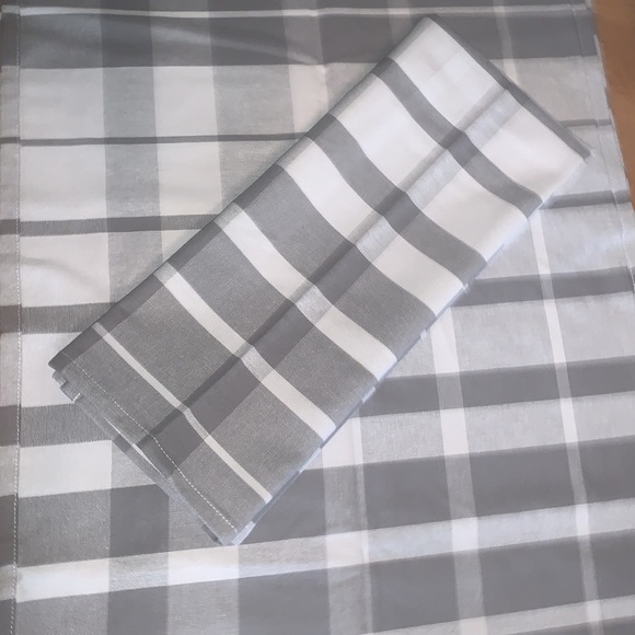 Quiltina New In Package set of four placemats, gray checkered 100% cotton BOGO 🌻 - Picture 10 of 13